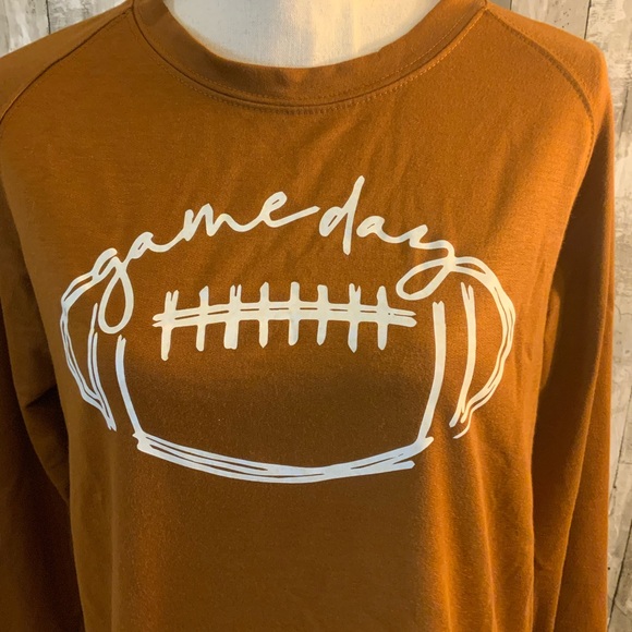 Game day crewneck sweatshirt. Size S - Picture 2 of 3